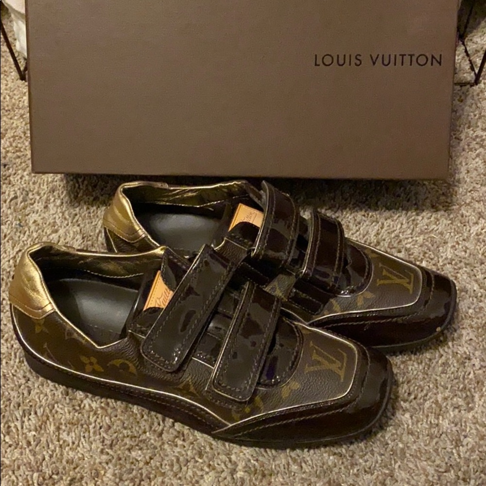 Louie Vuitton shoes